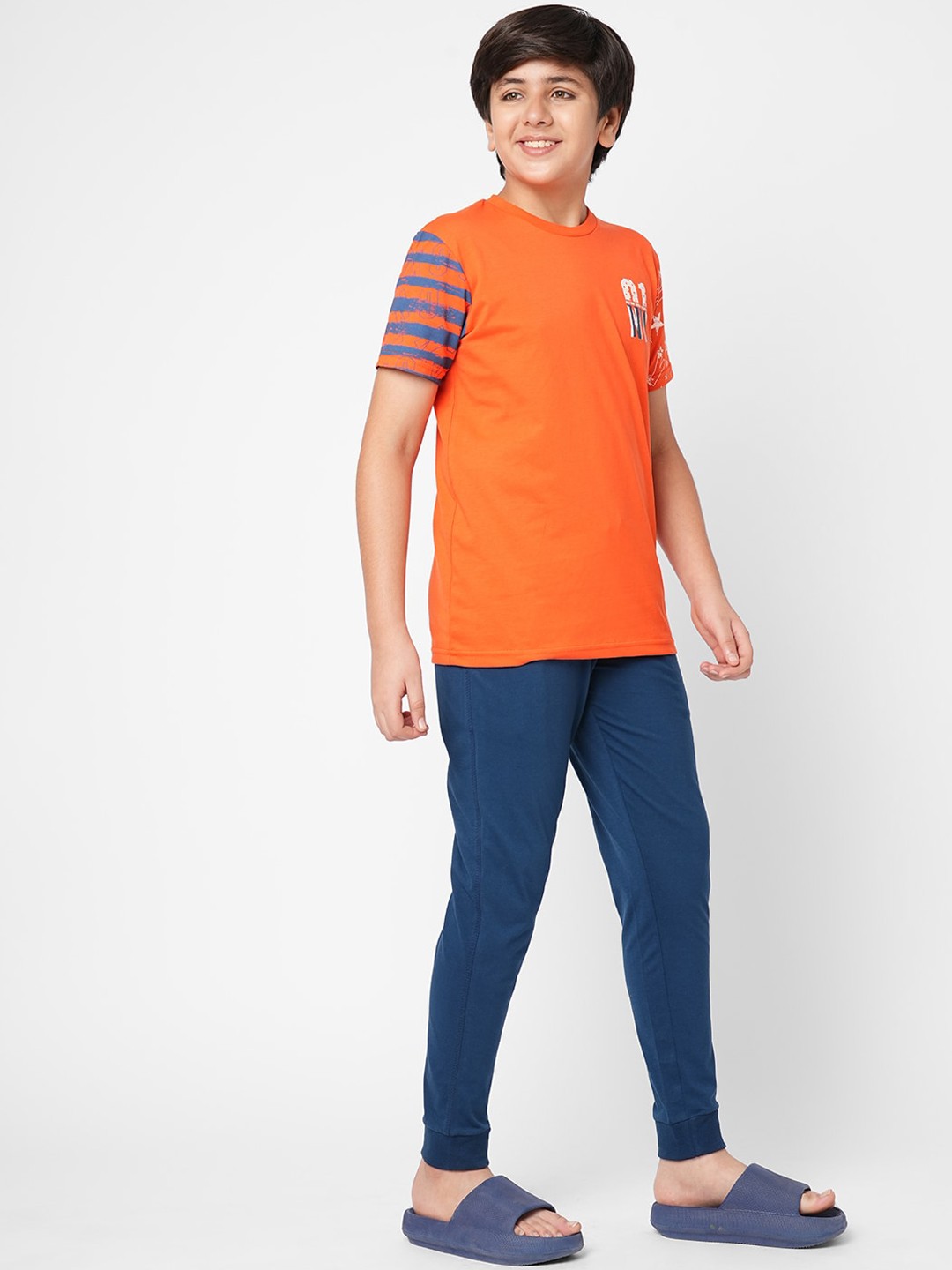 

Sweet Dreams Boys Typography Printed Night Suit, Blue