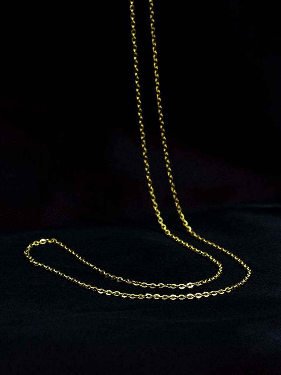 

CANDERE A KALYAN JEWELLERS COMPANY 22KT Gold BIS Hallmark Chain-3.25 gm