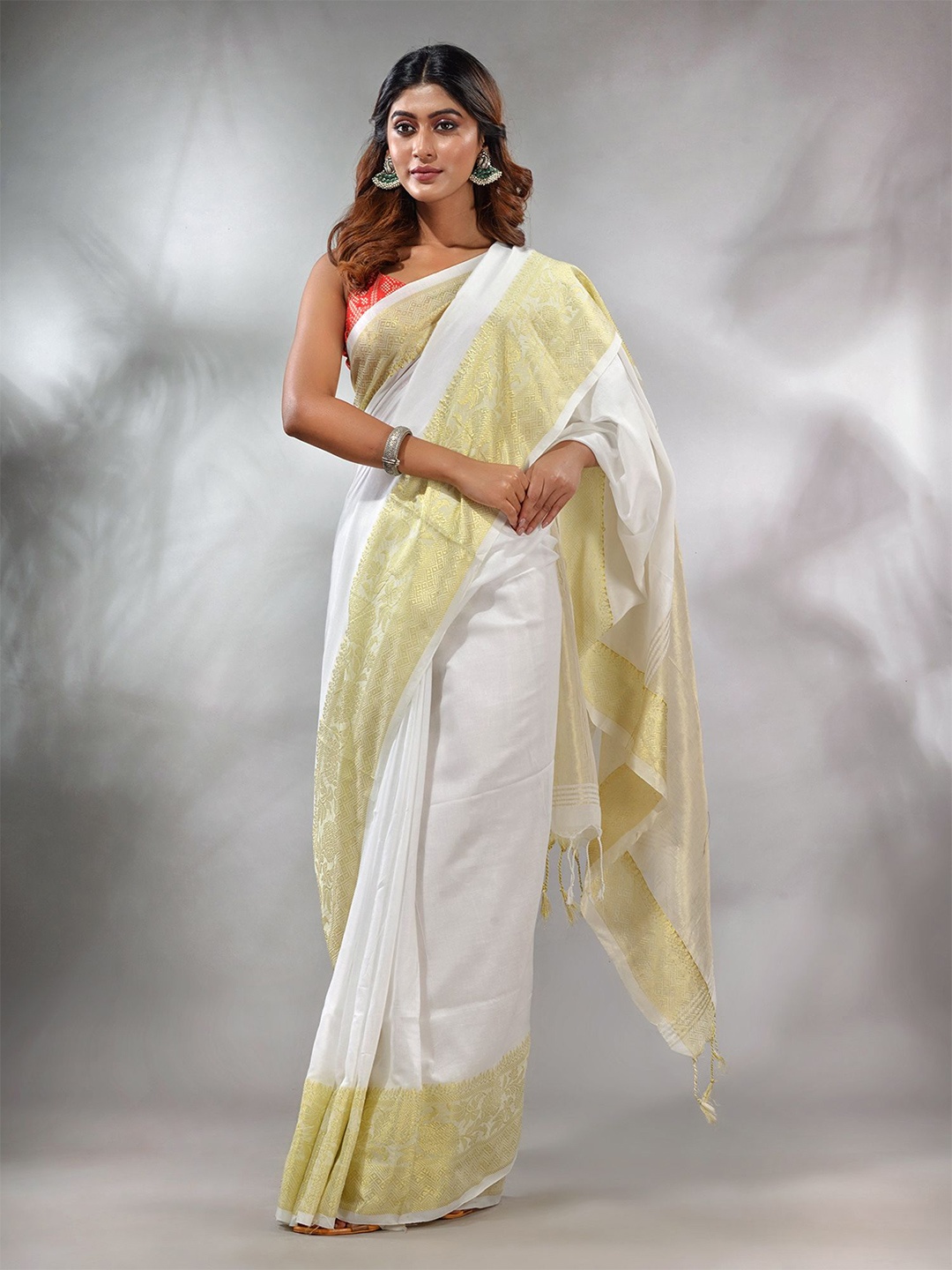 

Charukriti Zari Pure Cotton Saree, White
