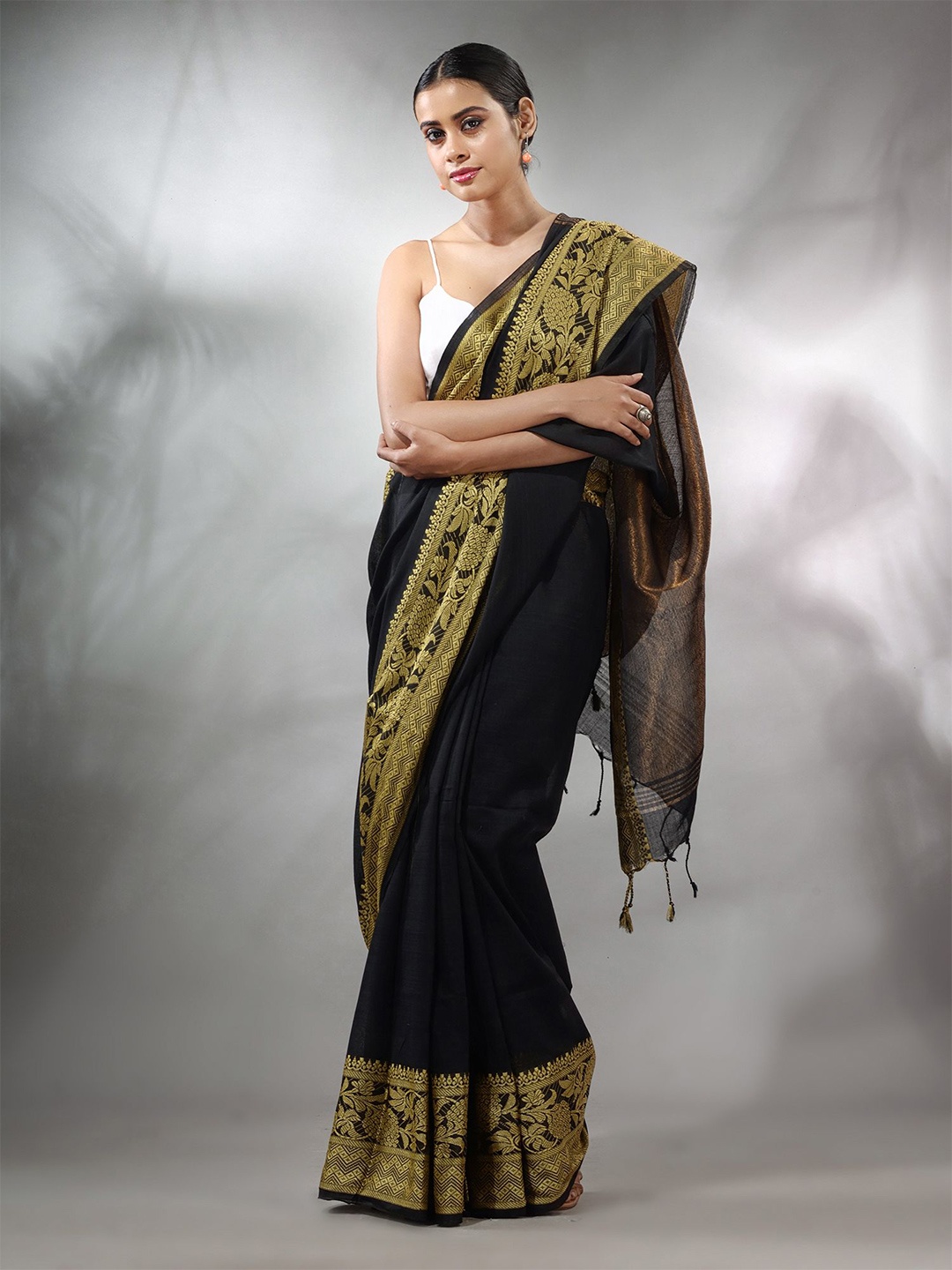 

Charukriti Zari Pure Cotton Saree, Black