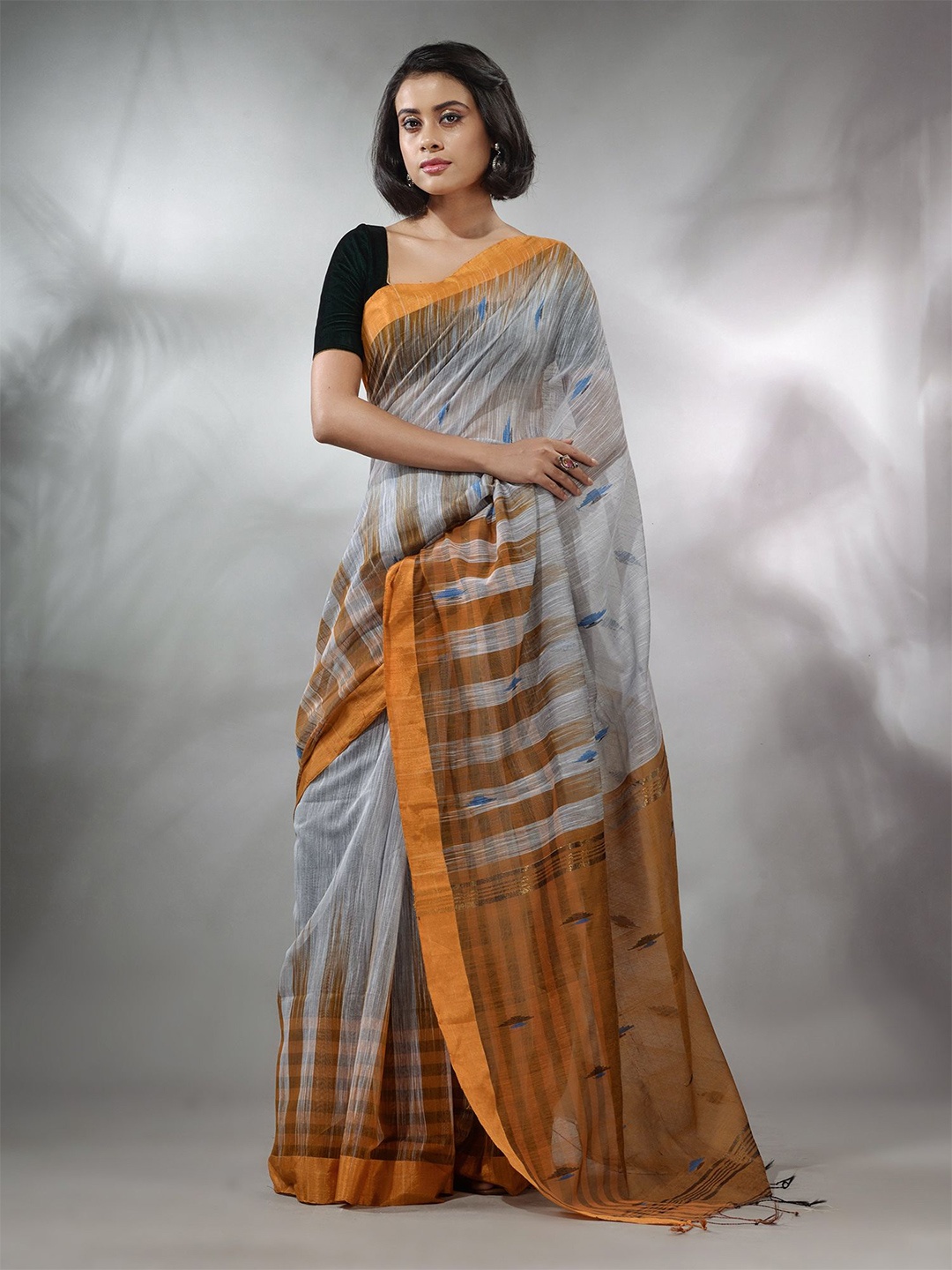 

Charukriti Woven Design Silk Cotton Ikat Saree, Grey