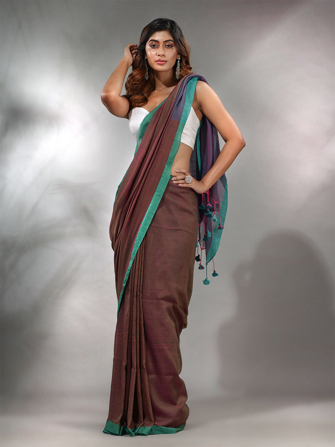 

Charukriti Pure Cotton Saree With Contrast Pallu, Brown