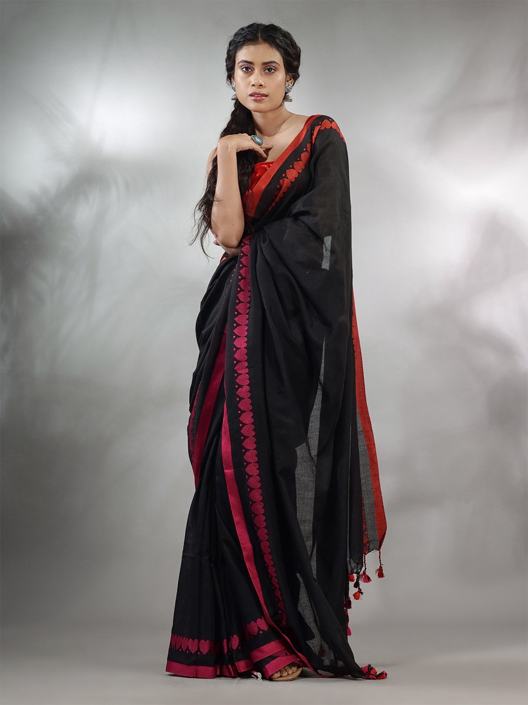 

Charukriti Pure Cotton Saree, Black