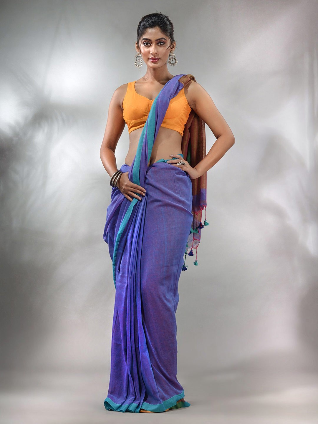

Charukriti Pure Cotton Saree With Contrast Pallu, Blue