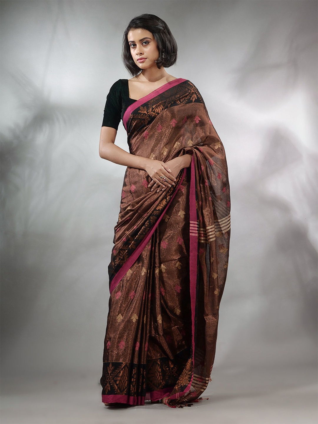 

Charukriti Floral Woven Design Zari Tissue Saree, Copper