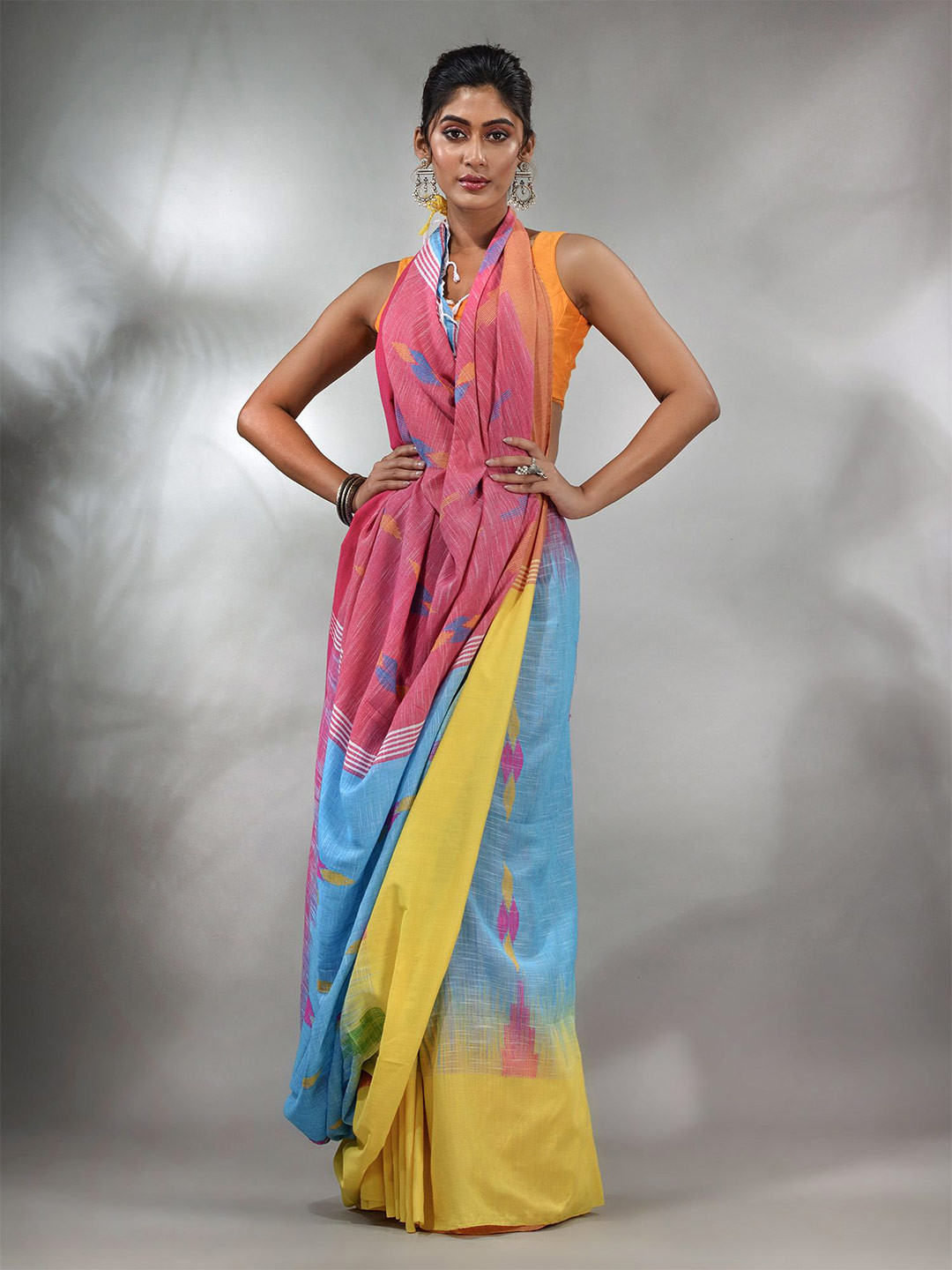 

Charukriti Woven Design Pure Cotton Ikat Saree, Blue