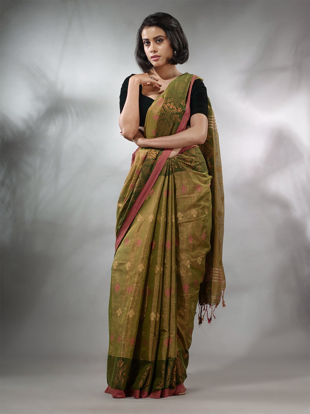 

Charukriti Floral Woven Design Tissue Saree, Green