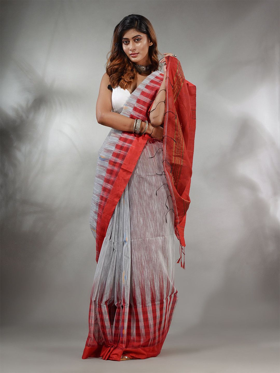 

Charukriti Woven Design Silk Cotton Ikat Saree, Grey