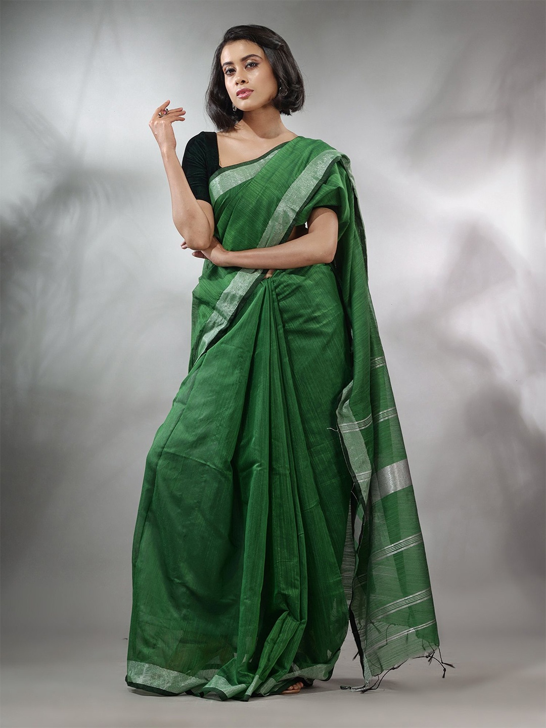 

Charukriti Zari Silk Cotton Saree, Green