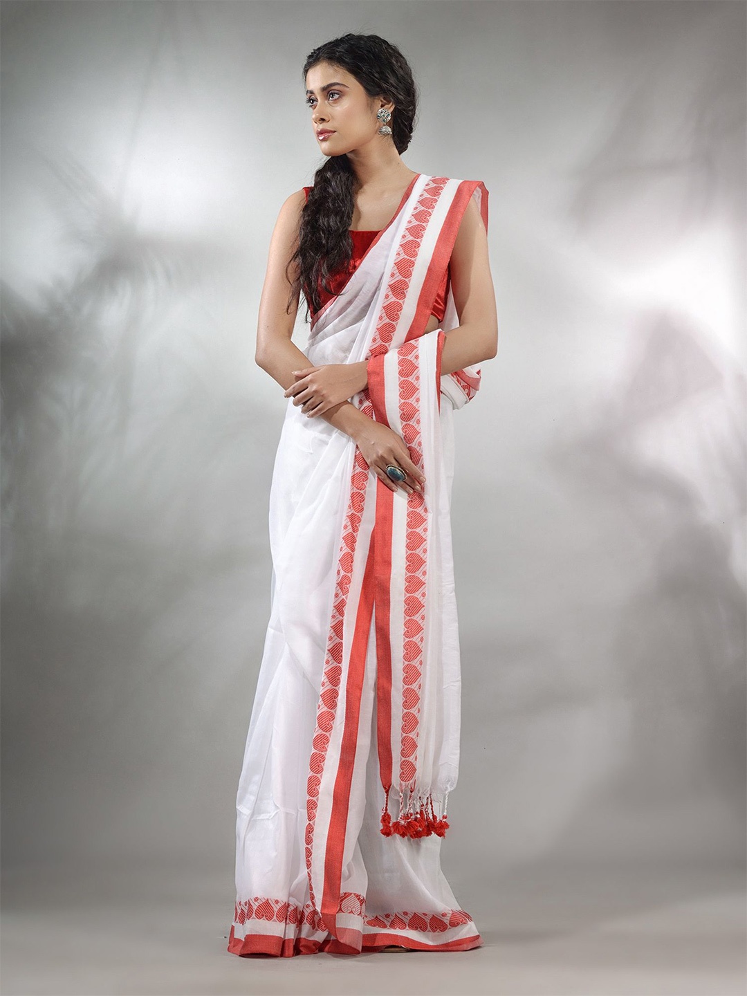 

Charukriti Pure Cotton Saree, White