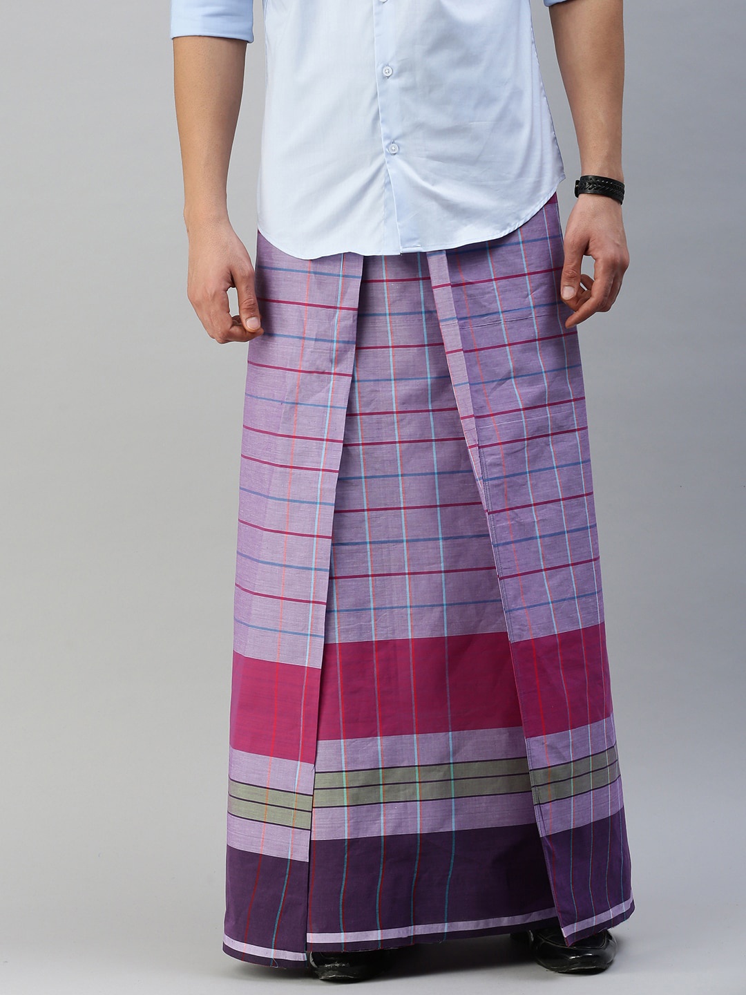 

Ulama Men Checked Pure Cotton Stitched Lungi, Purple