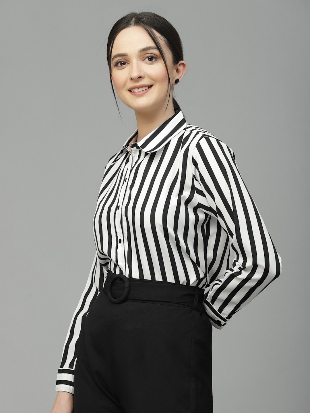

Style Quotient Smart Opaque Striped Semi Formal Shirt, Black
