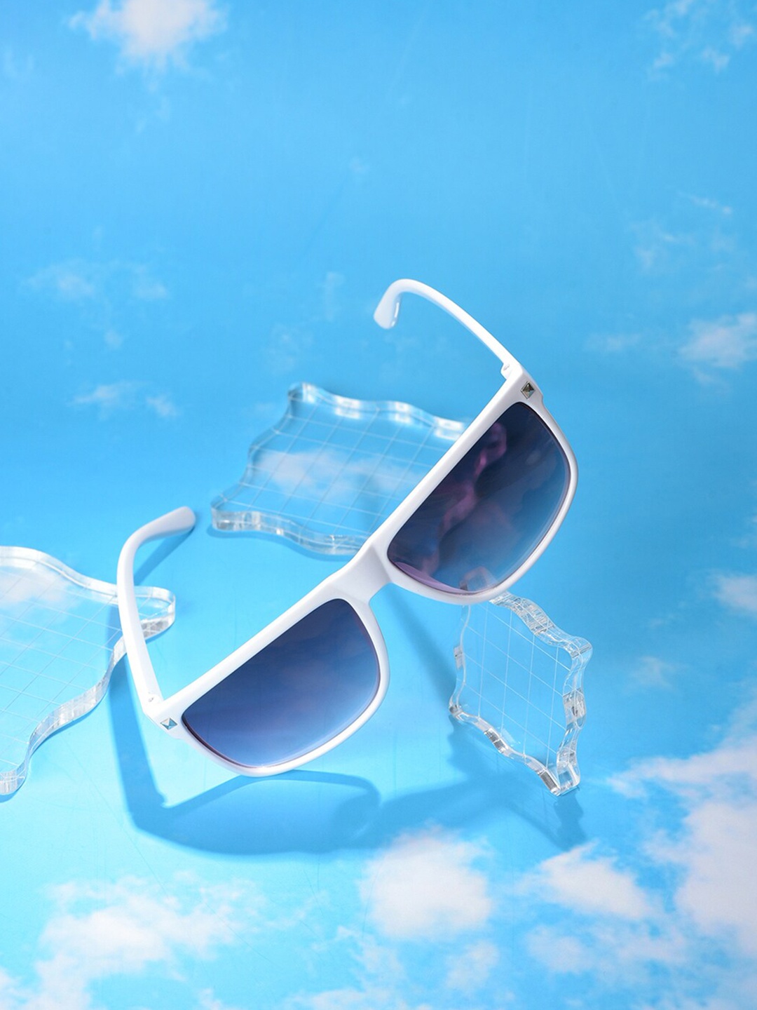

French Accent Men Wayfarer Sunglasses with UV Protected Lens SS23FA_HSSG1019, White