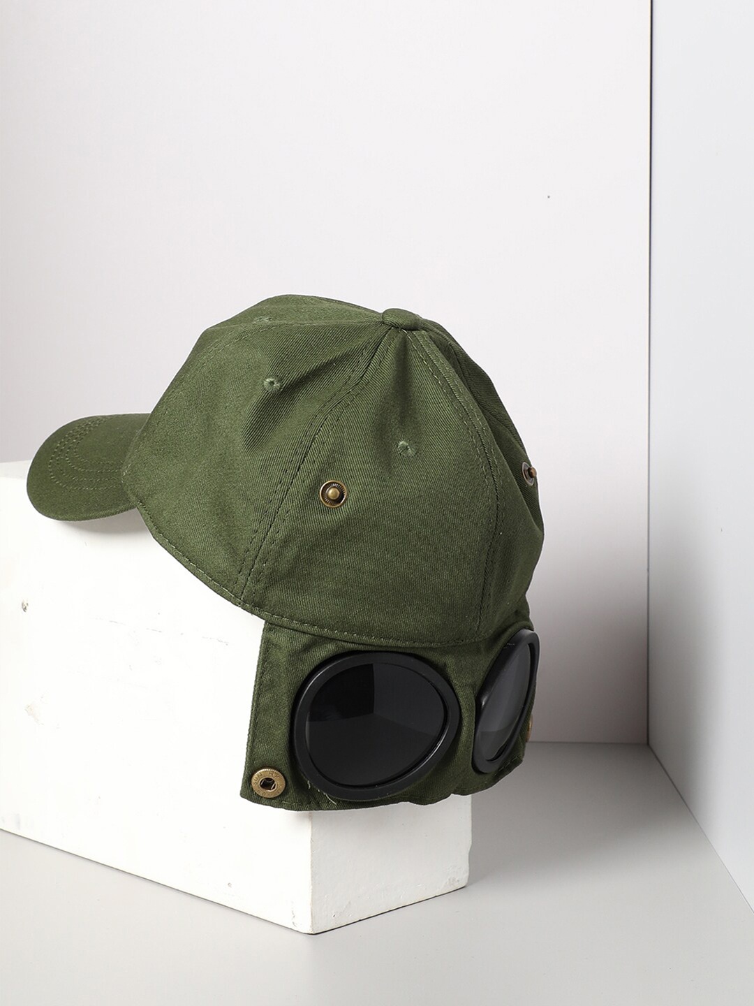 

French Accent Men Vintage Baseball Cap, Green