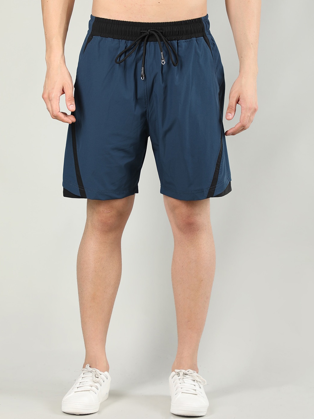 

CHKOKKO Men Mid-Rise Sports Shorts, Navy blue