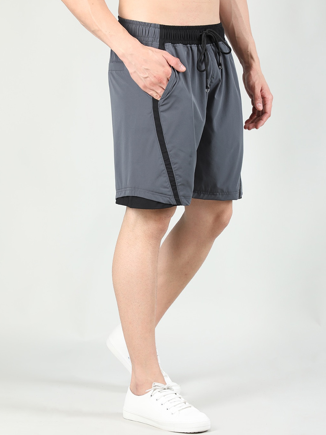 

CHKOKKO Men Mid-Rise Gym Sports Shorts, Grey