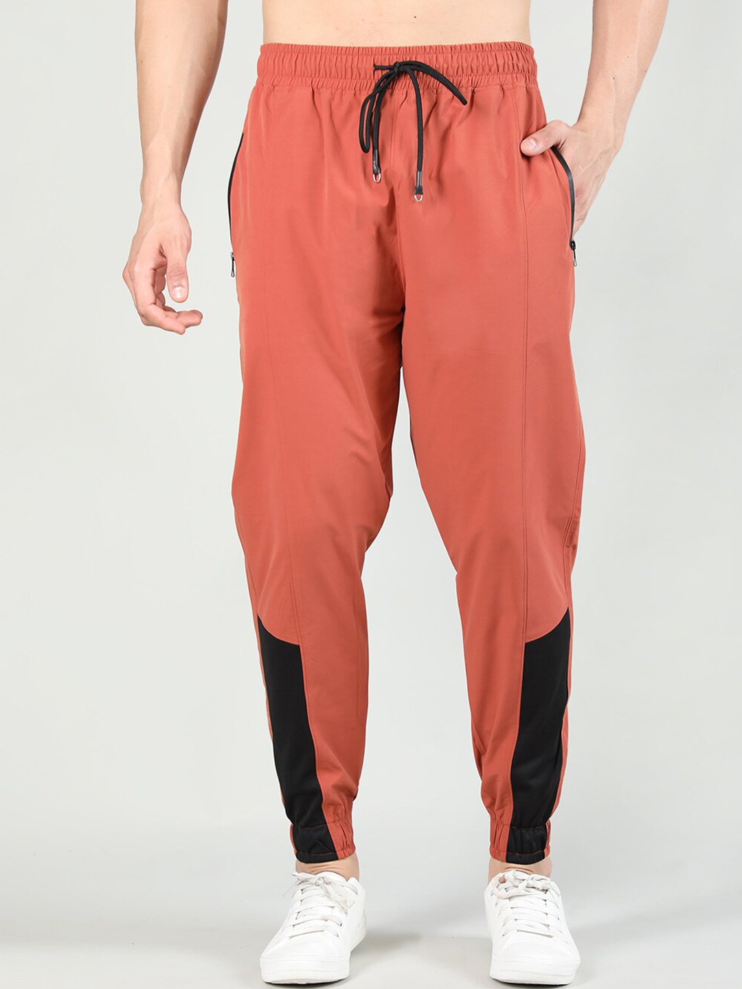 

CHKOKKO Men Colourblocked Training or Gym Sports Mid-Rise Joggers, Rust