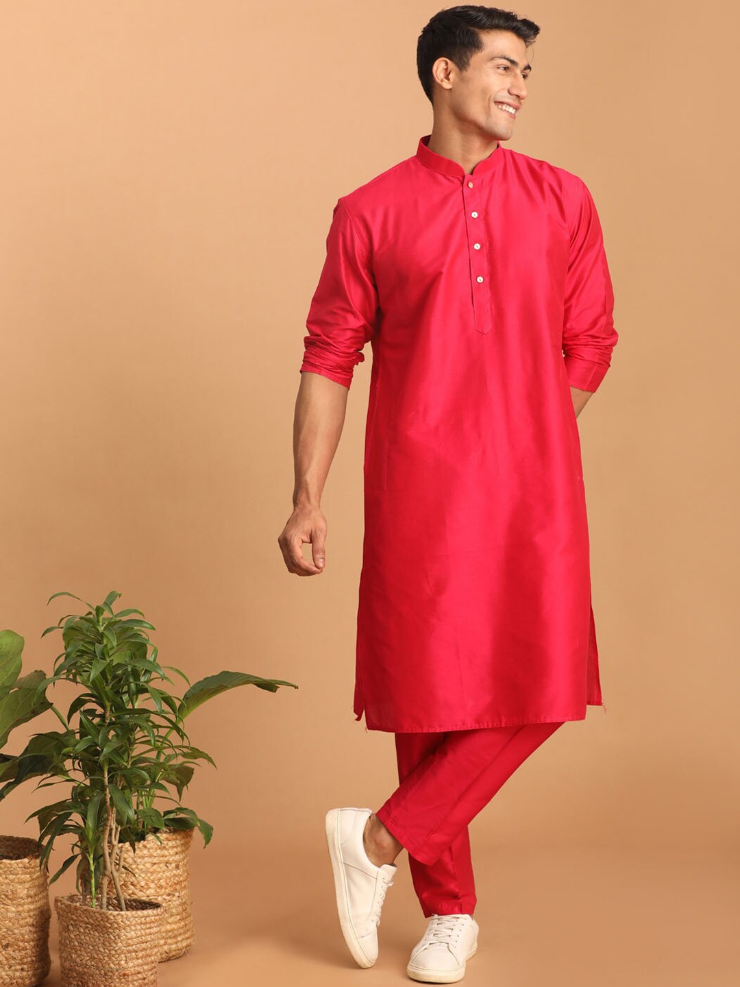 

VASTRAMAY Men Mandarin Collar Kurta with Trousers, Pink