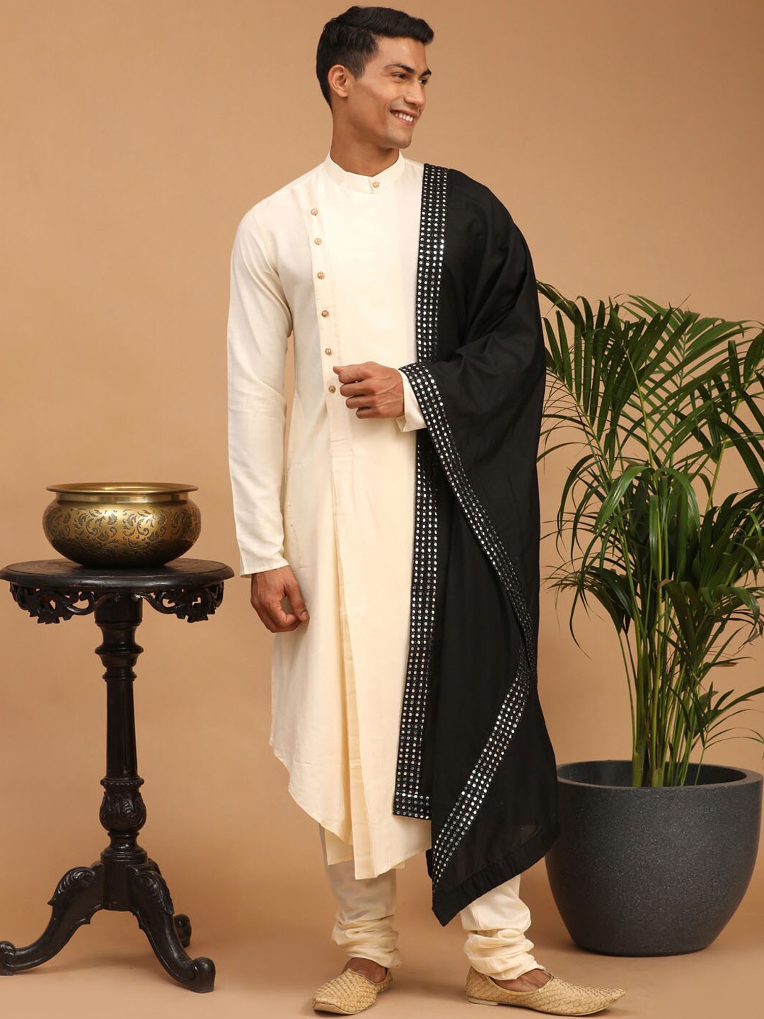 

VASTRAMAY Band Collar Asymmetric A-Line Kurta with Churidar & Dupatta, Cream