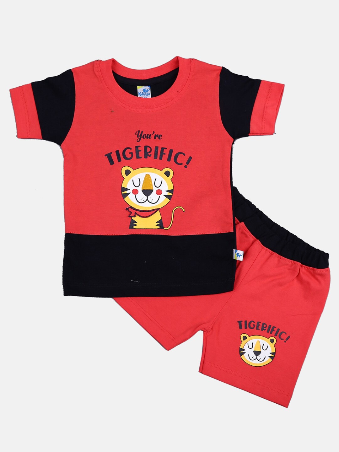 

V-Mart Infants Cotton Printed T-shirt With Shorts Set, Red