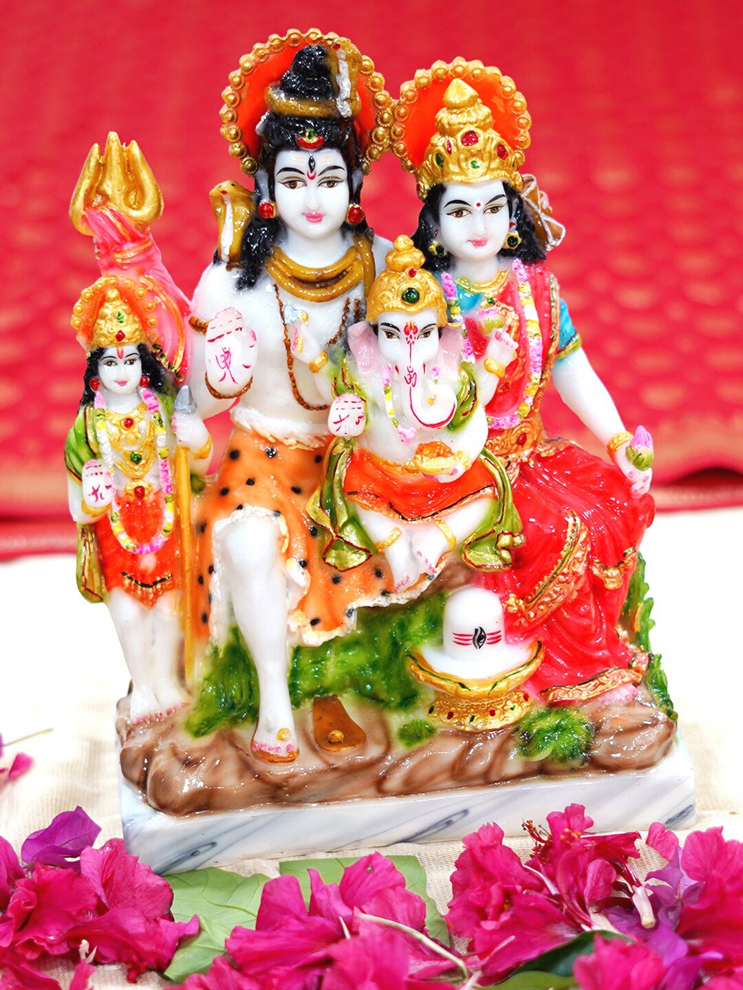 

Gallery99 Green & Red Shiv Parivar Idol Showpiece