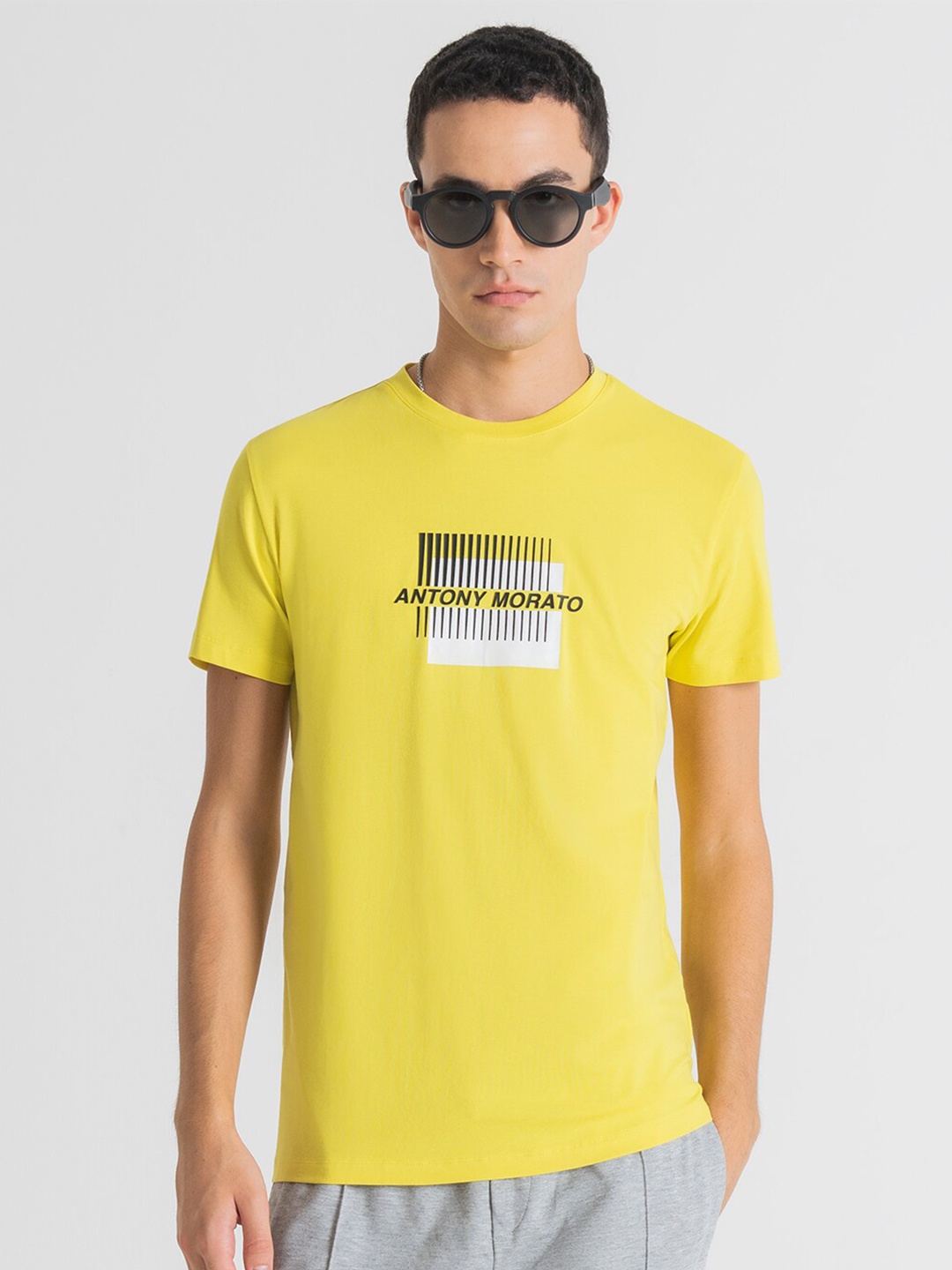 

Antony Morato Men Typography Printed Slim Fit Cotton T-shirt, Yellow