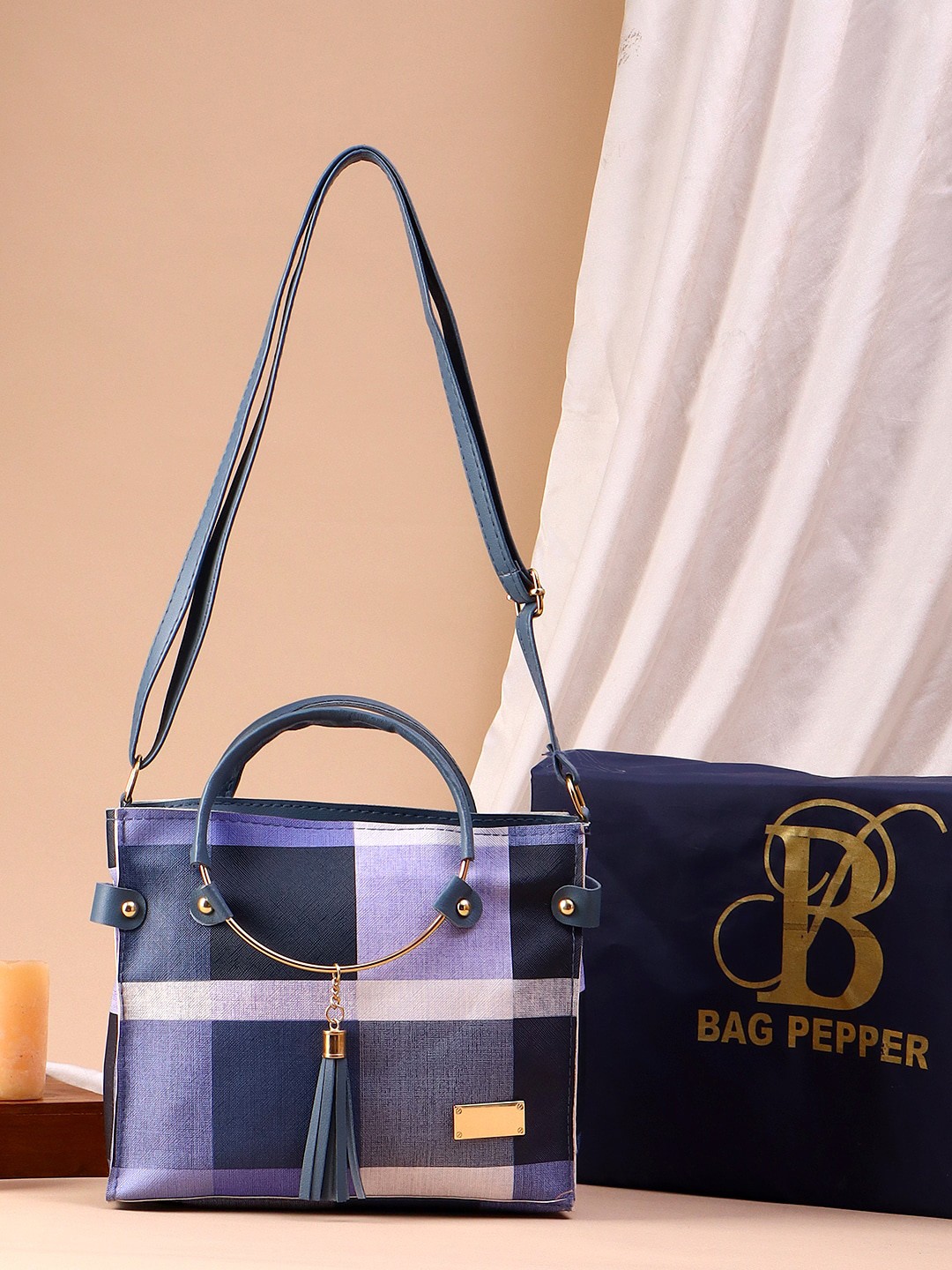 

Bag Pepper Checked Structured Sling Bag, Blue