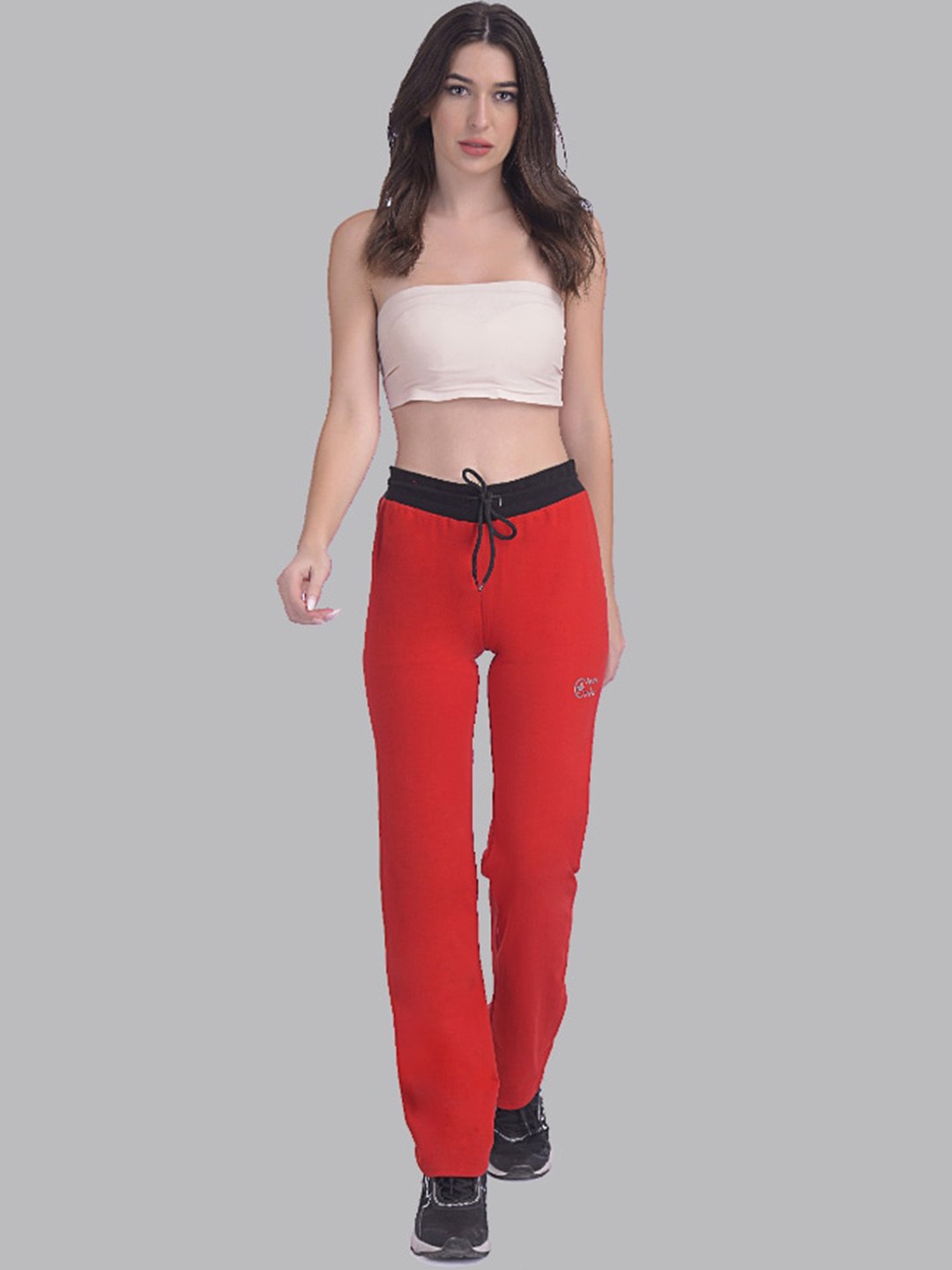 

Apraa & Parma Women Tapered Fit Track Pants, Red
