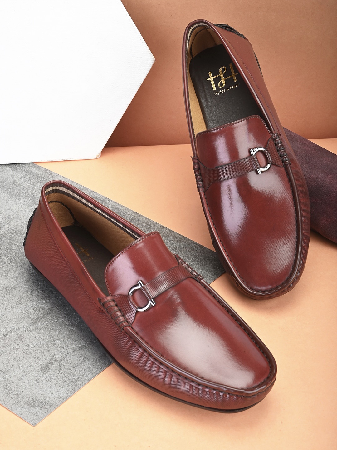 

Hydes N Hues Men Horsebit Loafers, Red