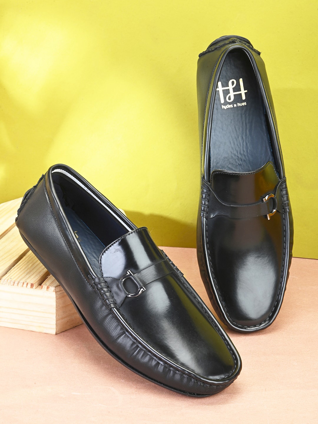 

Hydes N Hues Men Horsebit Loafers, Black
