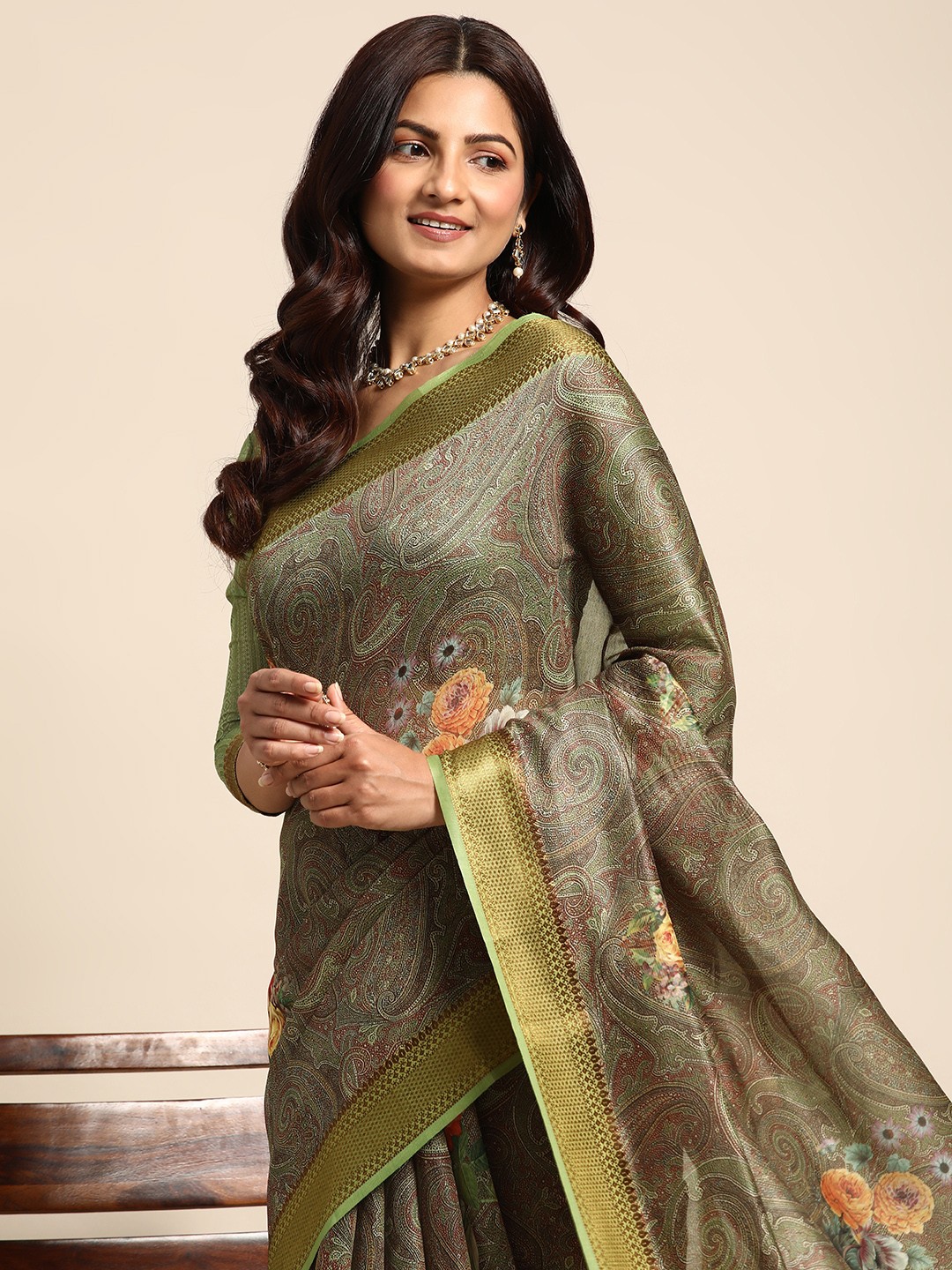 

Mitera Floral Linen Blend Saree, Olive