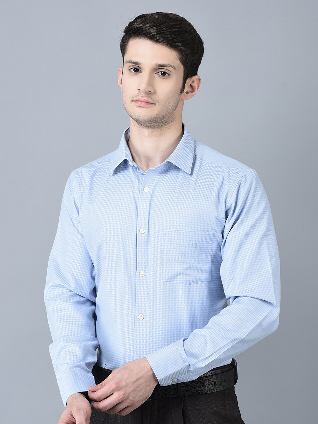 

CANOE Self Design Pure Cotton Smart Formal Shirt, Blue