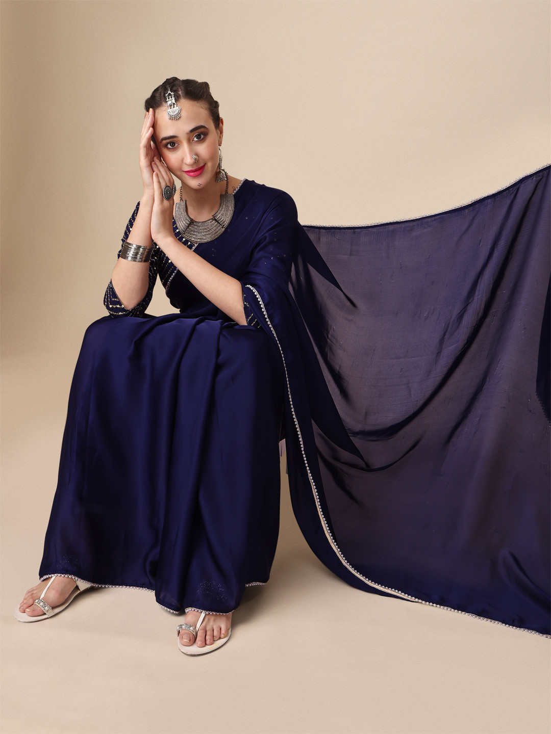 

Sangria Beads and Stones Satin Saree, Navy blue