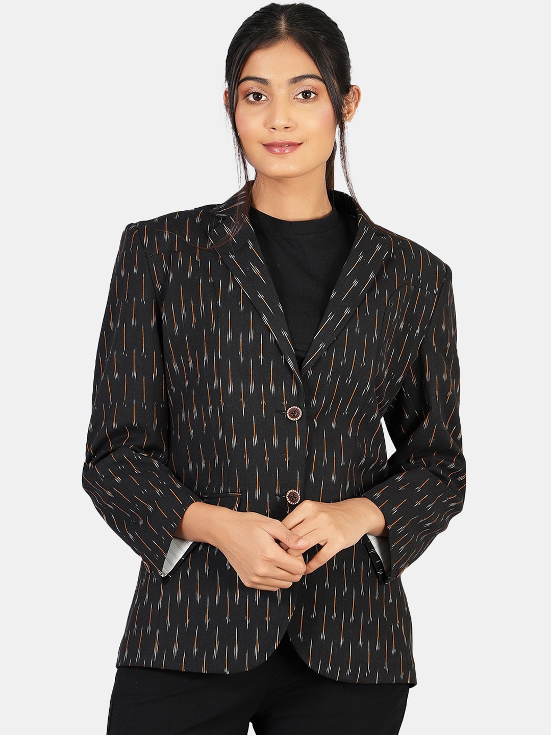 

INDOPHILIA Single-Breasted Printed Cotton Blazer, Black