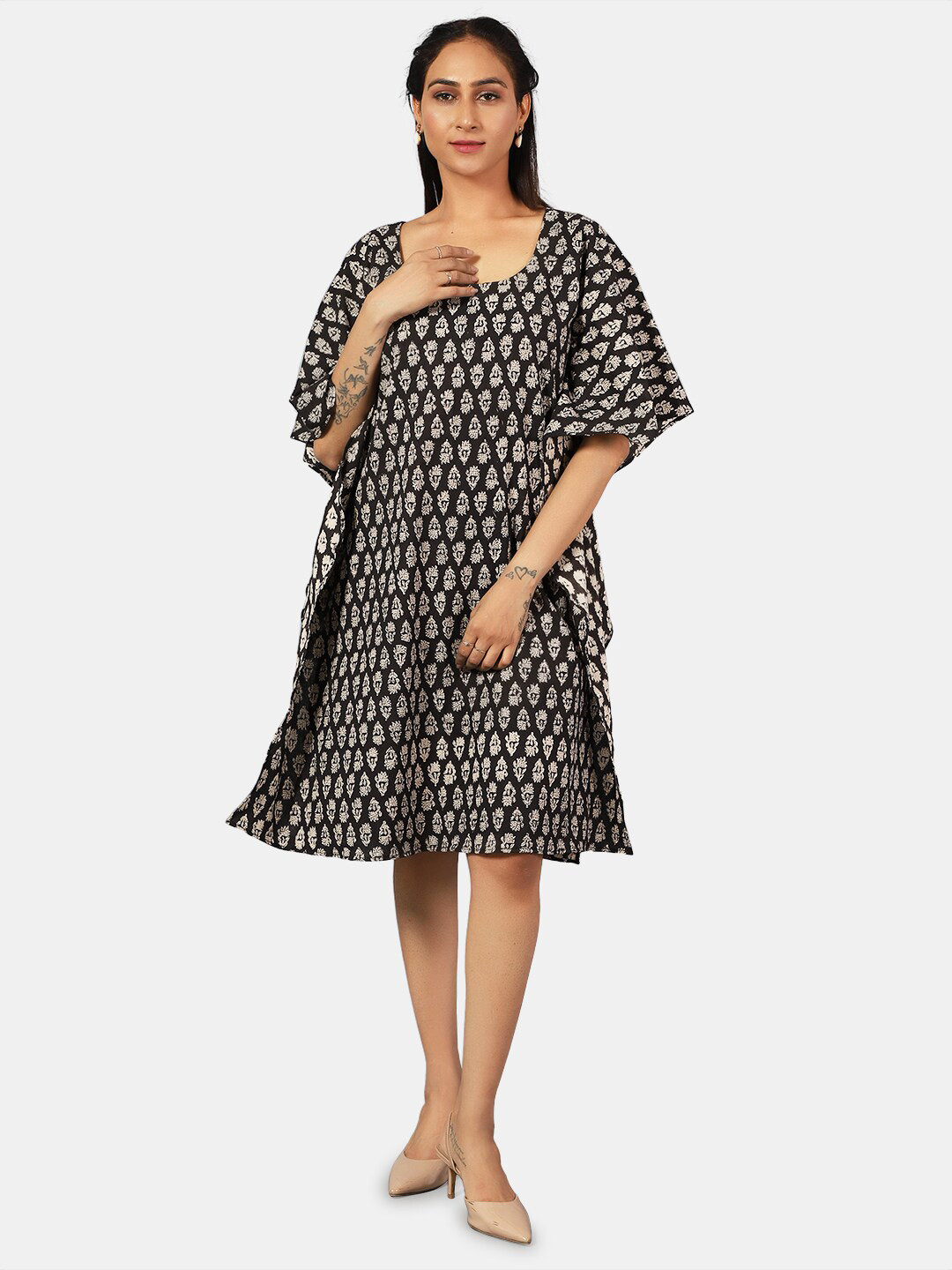 

INDOPHILIA Round Neck Ethnic Motifs Printed Cotton Kaftan Dress, Black