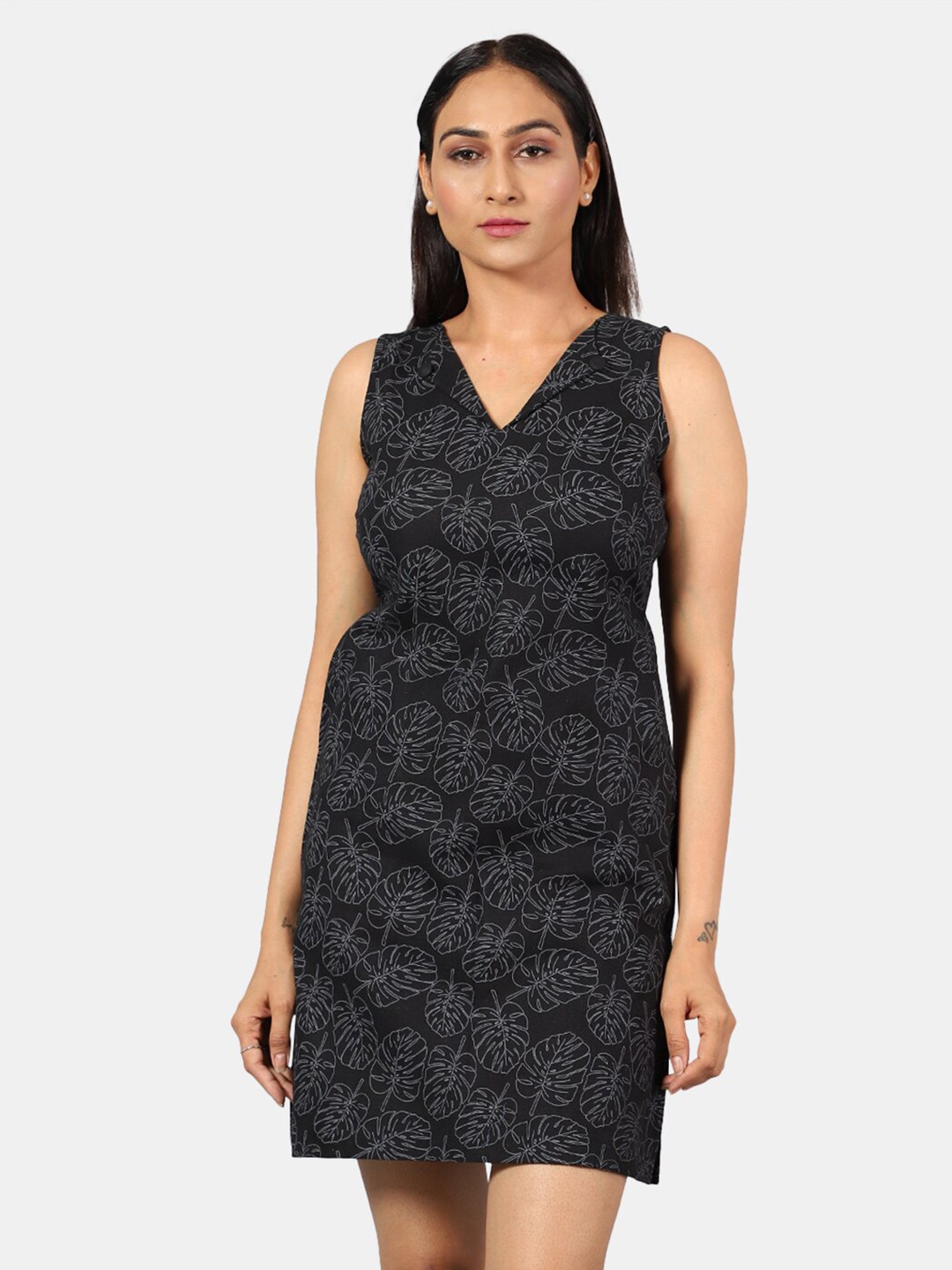 

INDOPHILIA Tropical Printed V-Neck Pure Cotton Sheath Mini Dress, Black