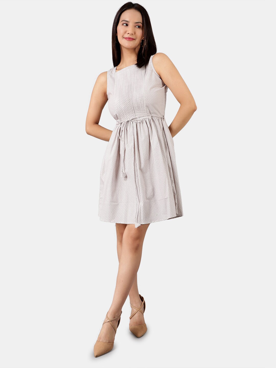 

INDOPHILIA Square Neck Floral printed Cotton Fit & Flare Dress With Belt, Brown