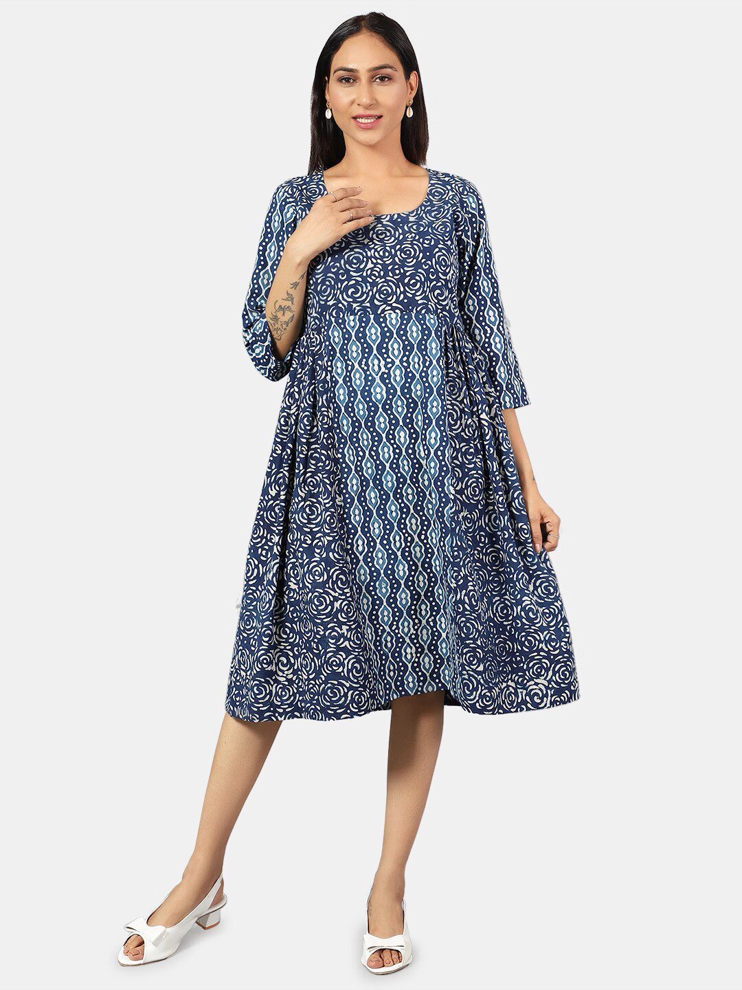 

INDOPHILIA Ethnic Motifs Printed A-Line Midi Ethnic Dress, Blue