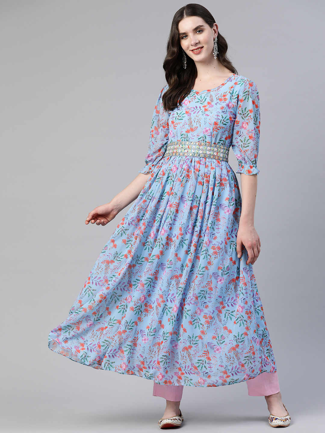 

Vbuyz Floral Printed Kantha Work Floral Georgette Anarkali Kurta With Belt, Blue