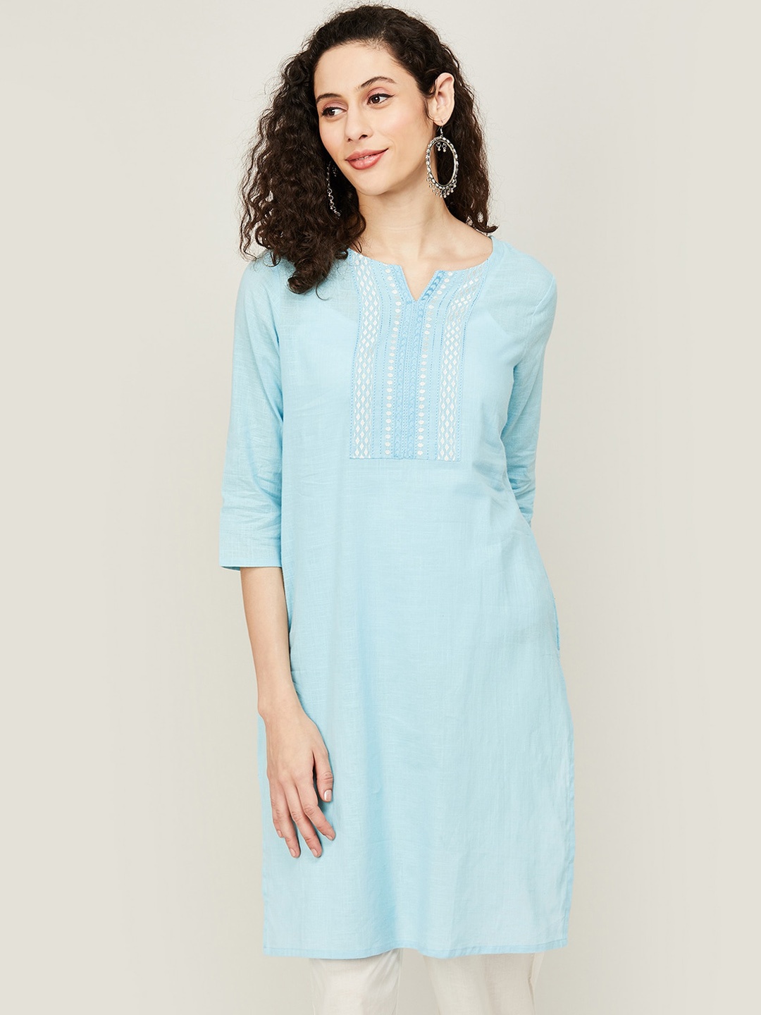 

Melange by Lifestyle Ethnic Motifs Yoke Design Thread Work Pure Cotton Kurta, Blue