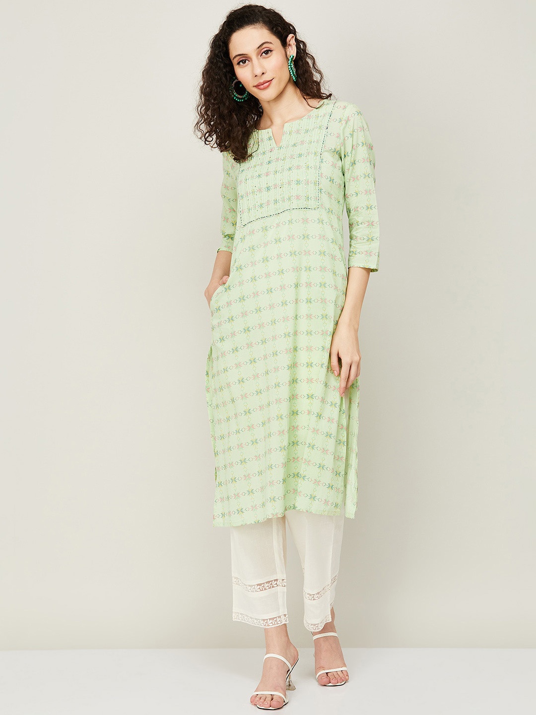 

Melange by Lifestyle Geometric Printed Notched Neck Sequinned Kurta, Green