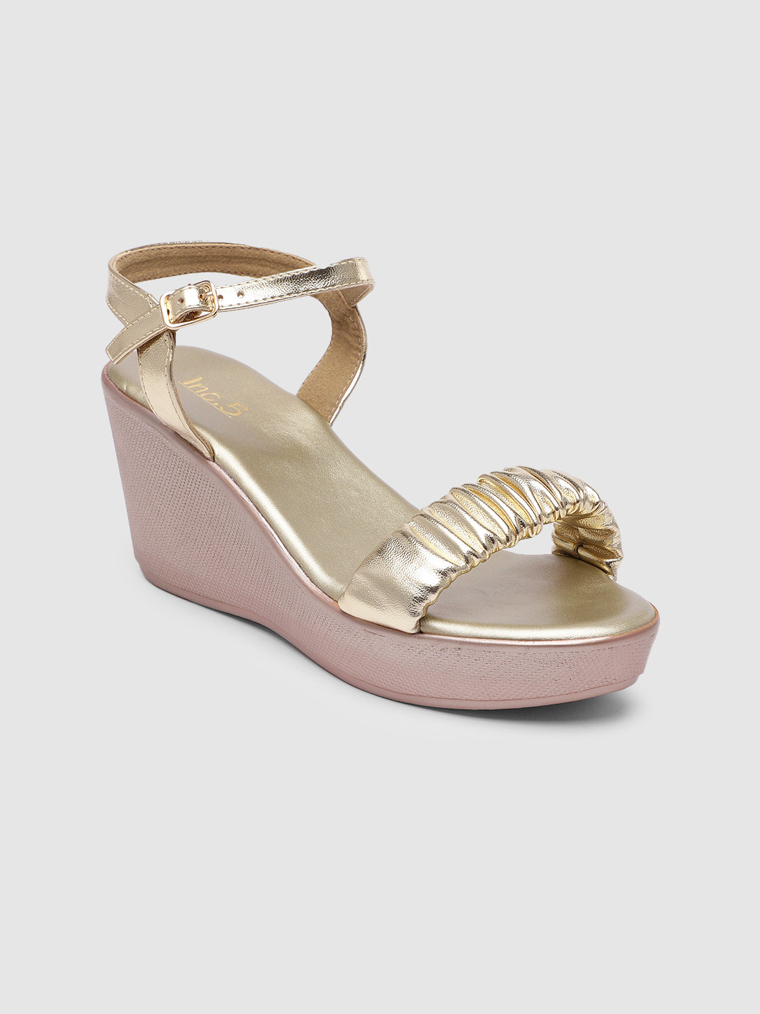 

Inc 5 Textured Party Wedge Sandals, Gold
