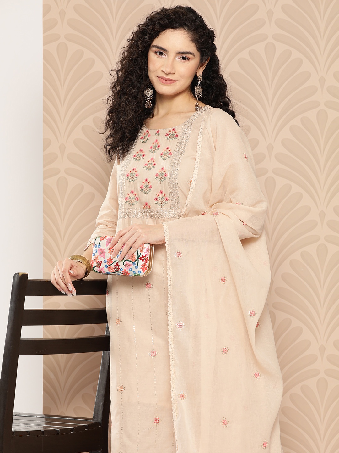 

Yufta Floral Embroidered Regular Thread Work Pure Cotton Kurta with Trousers & Dupatta, Beige