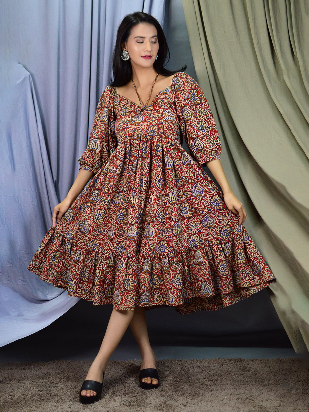 

INDOPHILIA Ethnic Motif Printed Puff Sleeves Fit & Flare Midi Ethnic Dress, Red