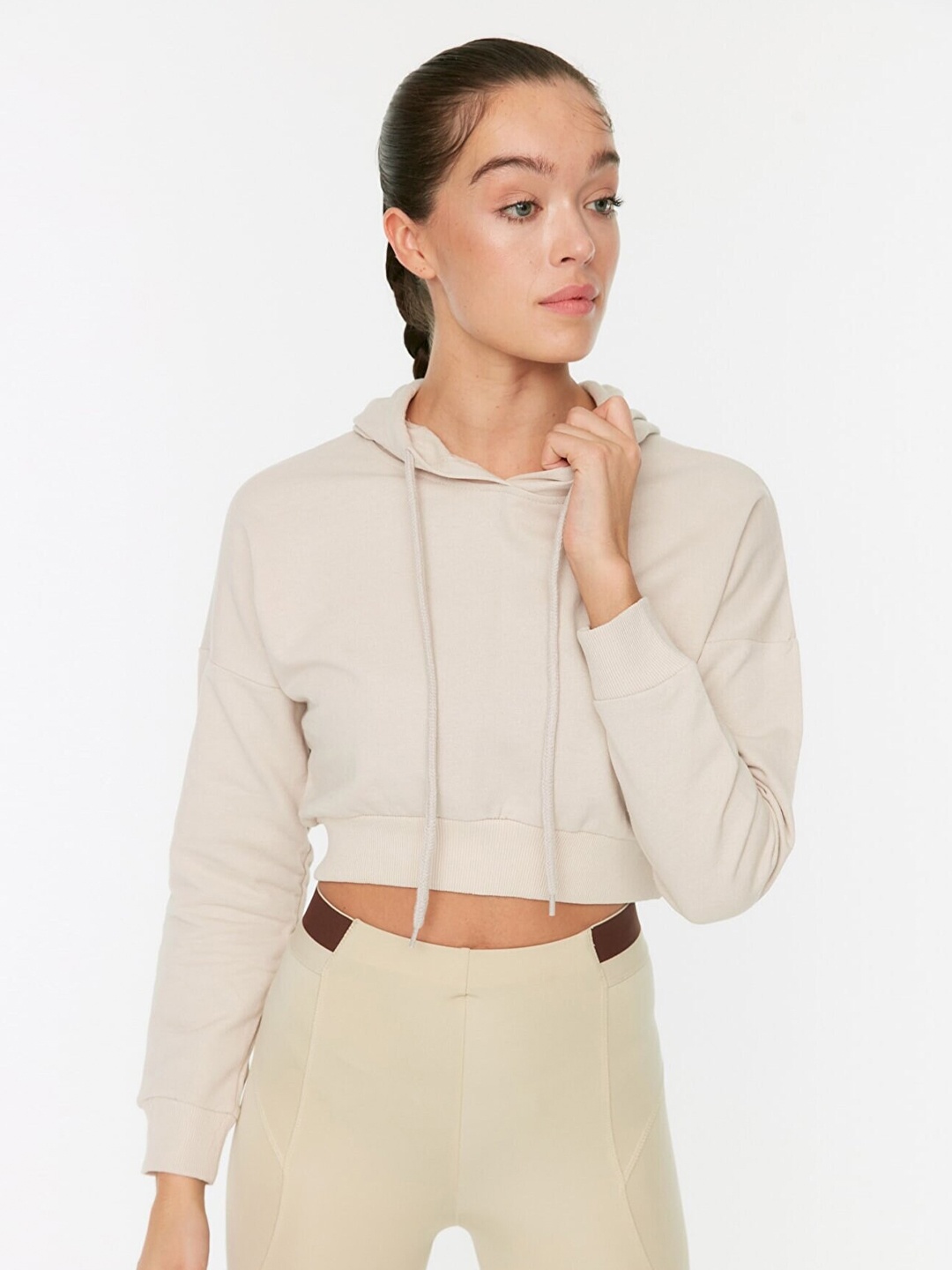 

Trendyol Hooded Pullover Crop Sweatshirt, Cream