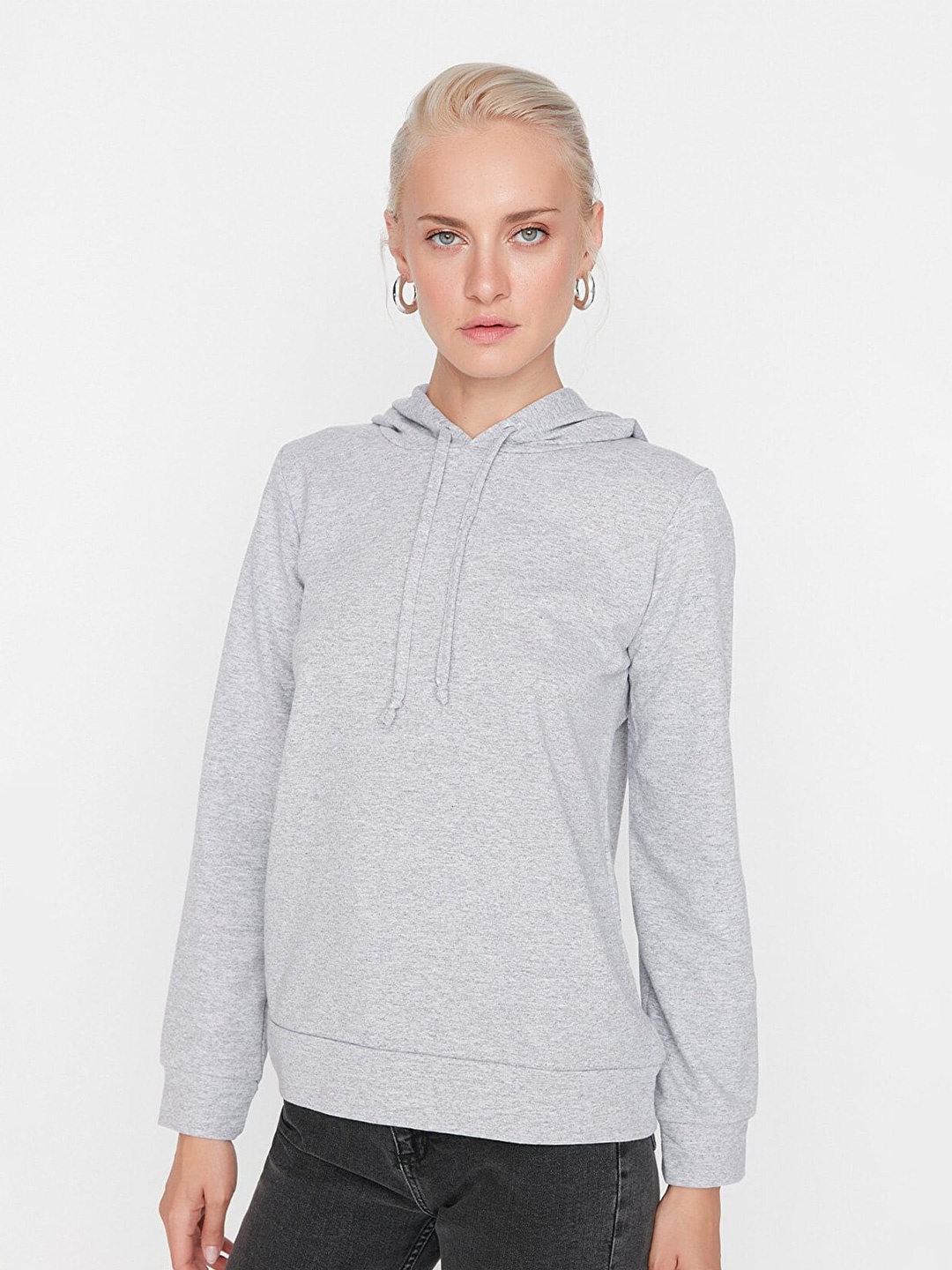 

Trendyol Hooded Sweatshirt, Grey