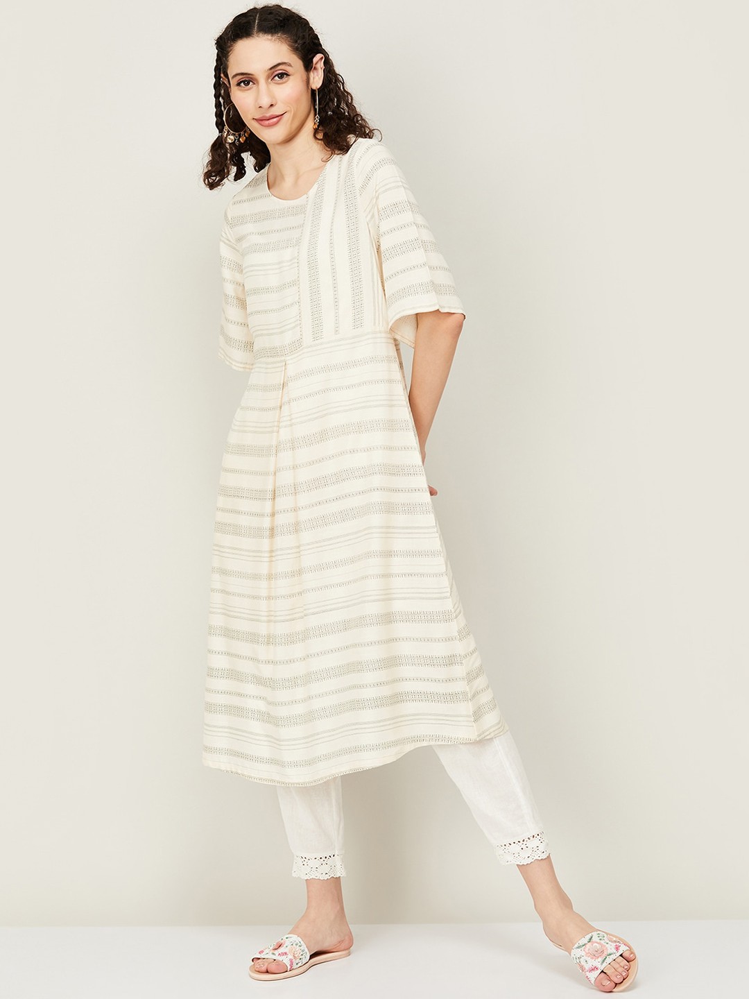 

Melange by Lifestyle Ethnic Motif Printed A-Line Kurta, White