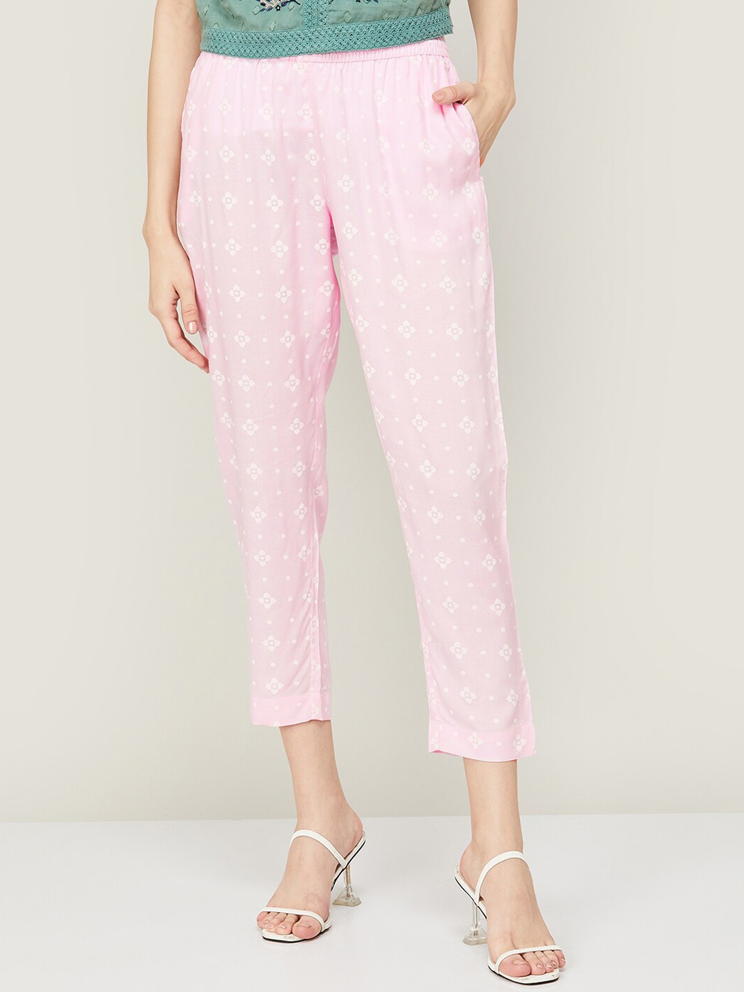 

Melange by Lifestyle Women Mid-Rise Printed Slim Fit Easy Wash Trousers, Pink