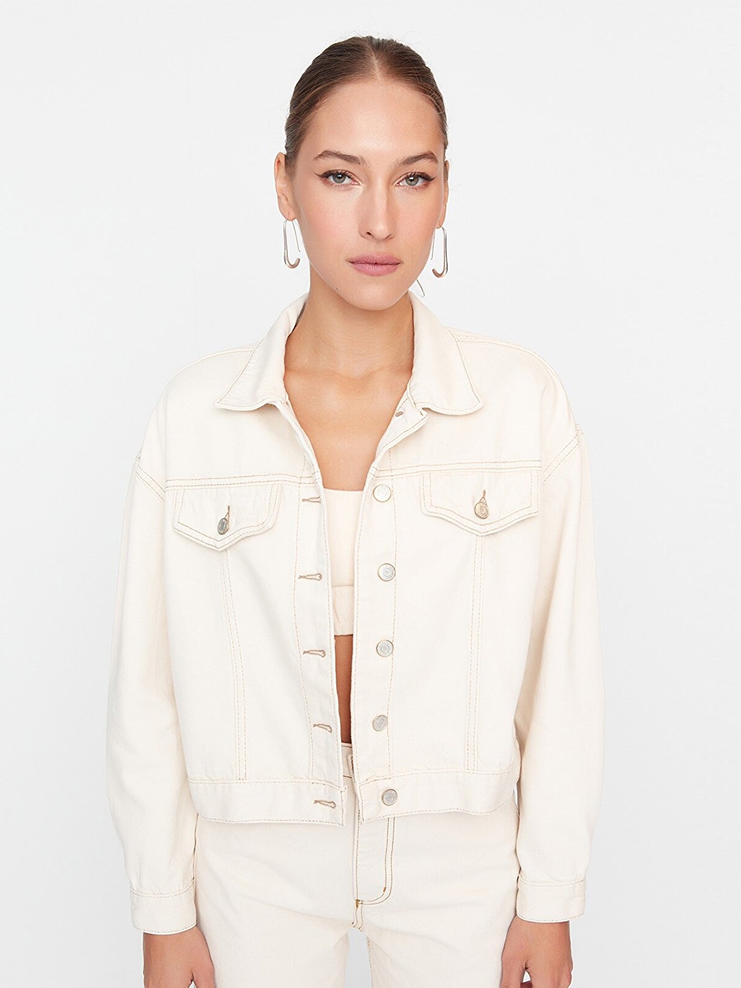 

Trendyol Spread Collar Long Sleeves Pure Cotton Denim Jacket, White