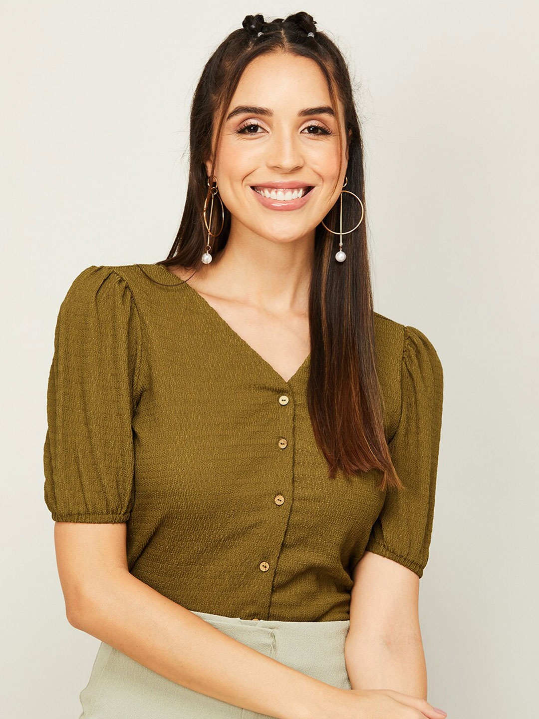 

Fame Forever by Lifestyle V-Neck Puff Sleeves Top, Olive